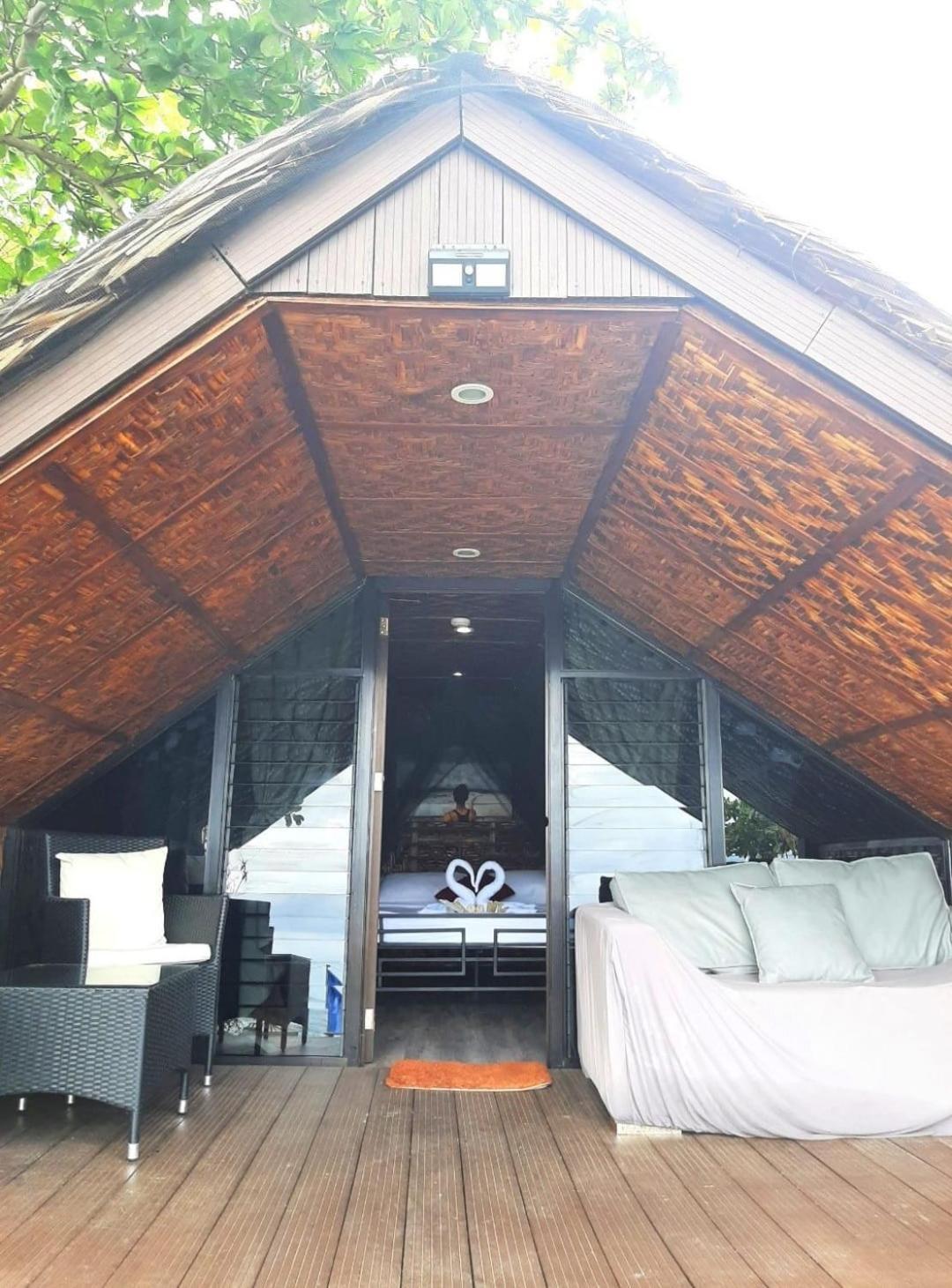 Hotel Jush Native And Glamping Dauis Esterno foto