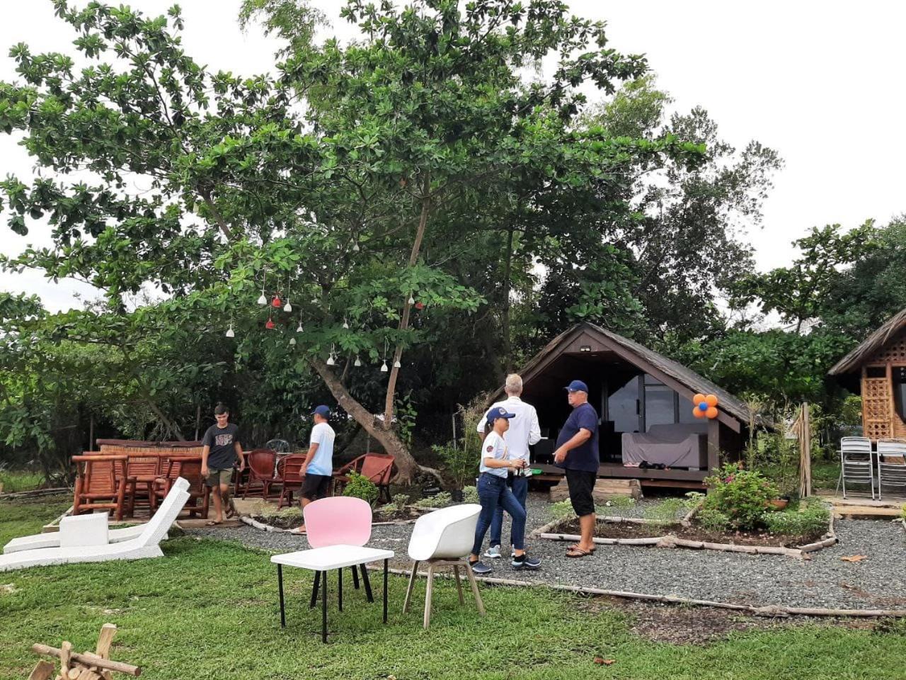 Hotel Jush Native And Glamping Dauis Esterno foto