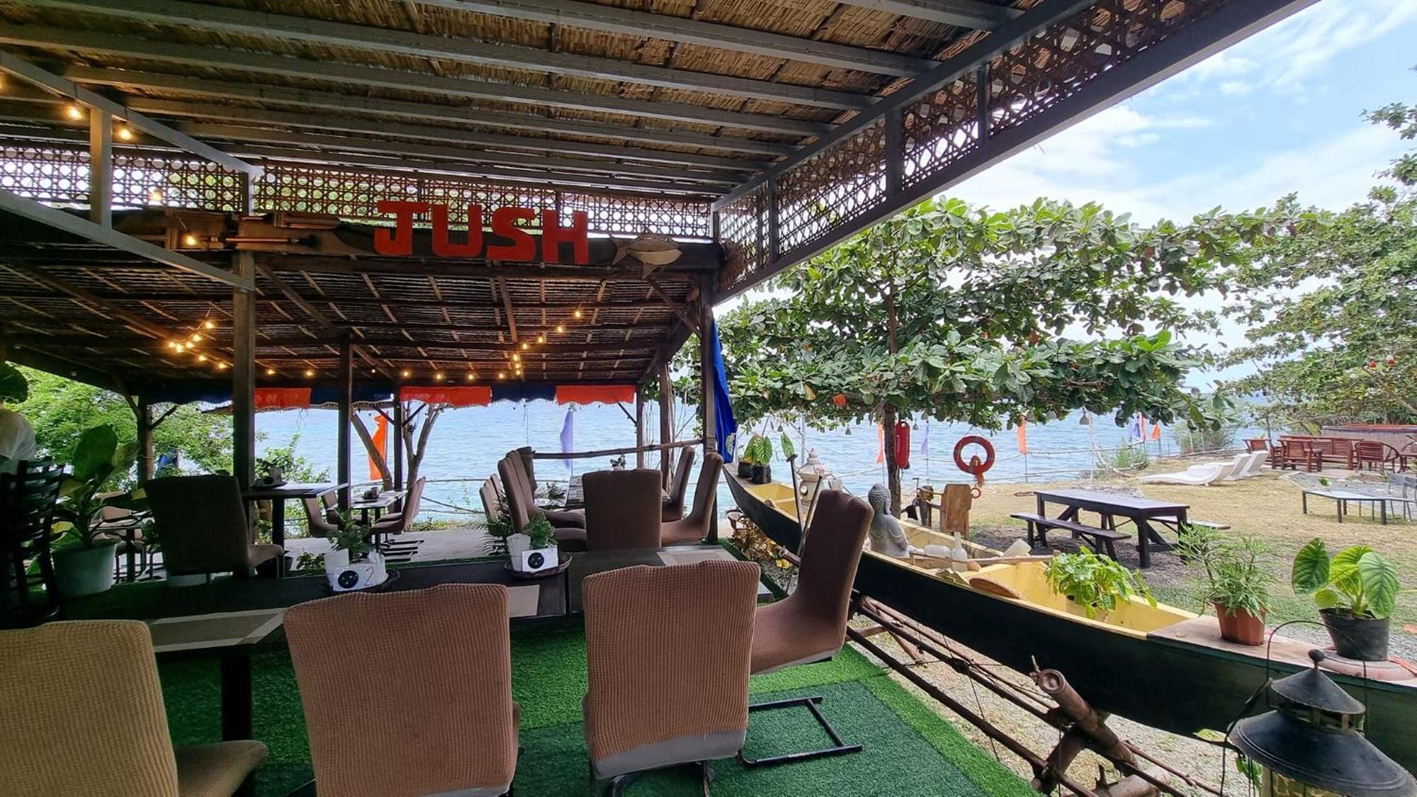 Hotel Jush Native And Glamping Dauis Esterno foto