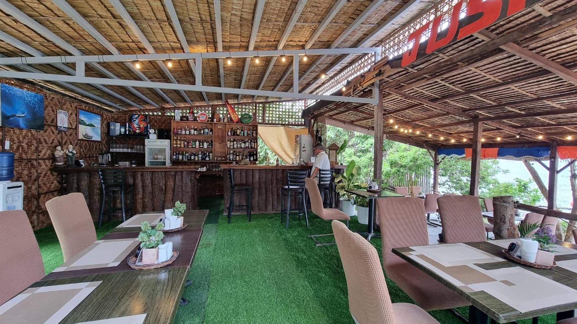 Hotel Jush Native And Glamping Dauis Esterno foto