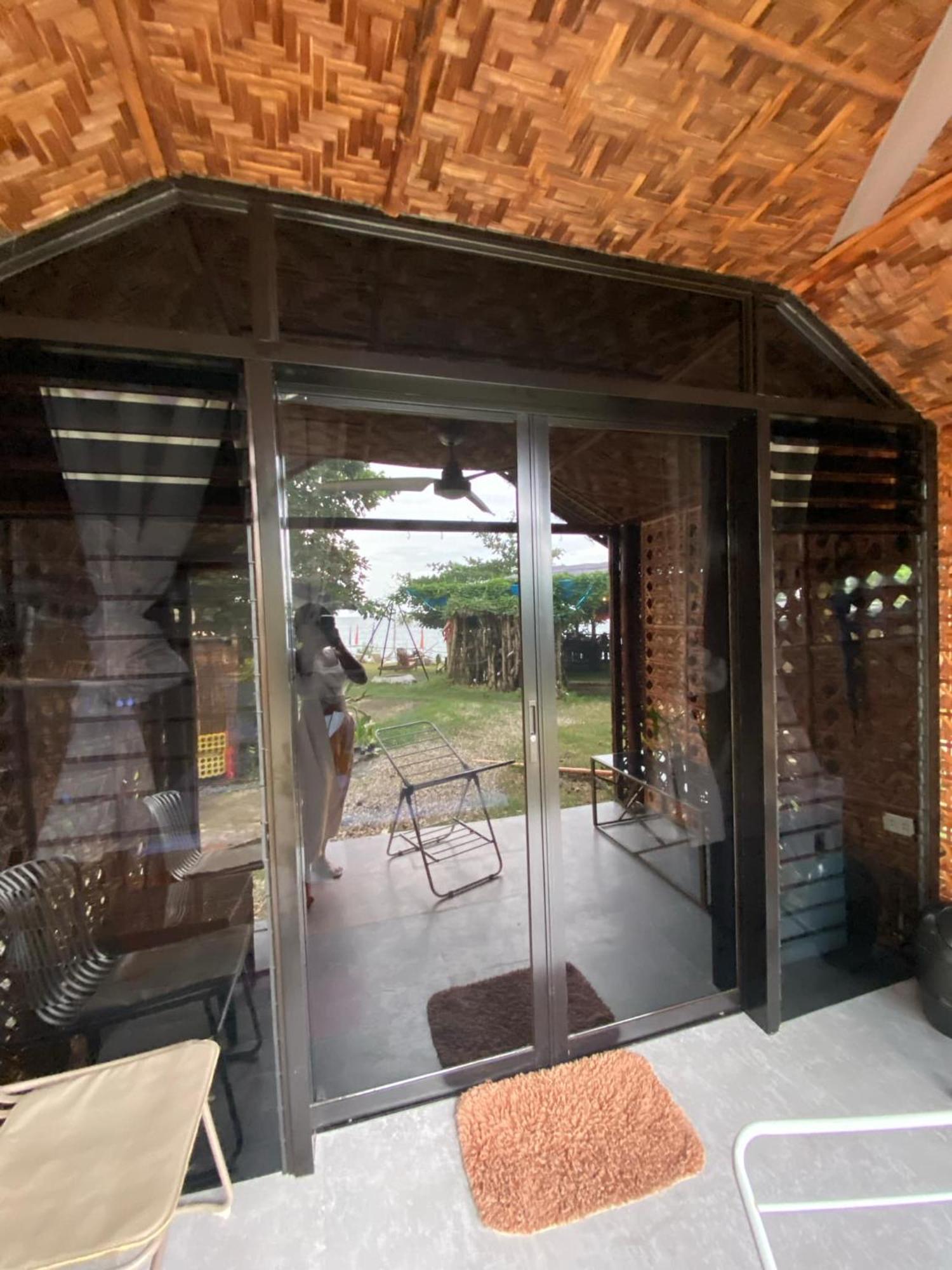 Hotel Jush Native And Glamping Dauis Esterno foto